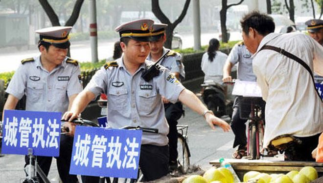 济南城管打人事件，反思与探讨